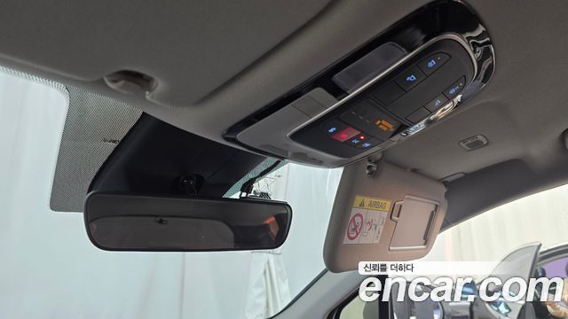 Hyundai Santafe 2022 — photo 17