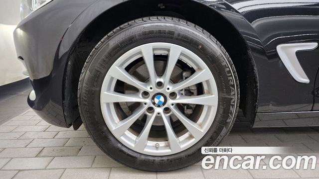 BMW Gran Turismo 2020 — photo 5