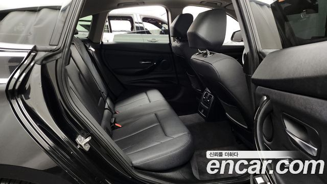 BMW Gran Turismo 2020 — photo 12