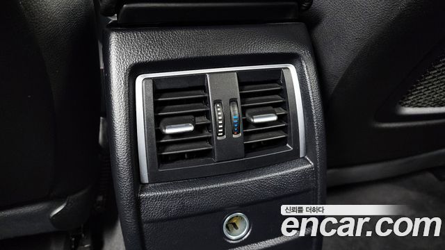 BMW Gran Turismo 2020 — photo 19