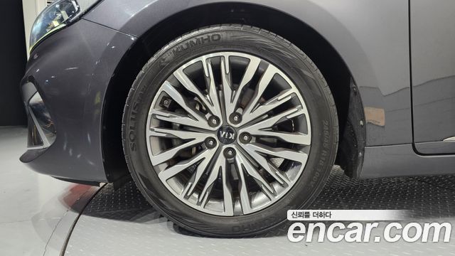 Kia K7 2020 — photo 5