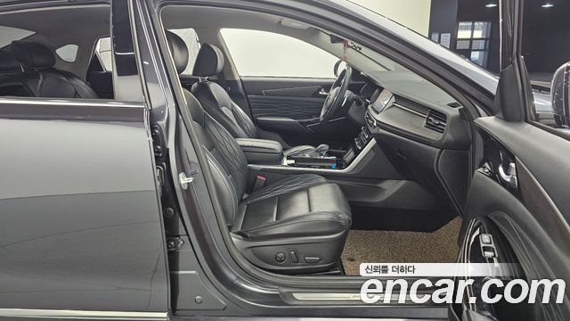 Kia K7 2020 — photo 11