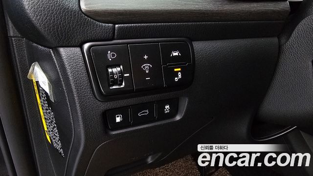 Kia K7 2020 — photo 16