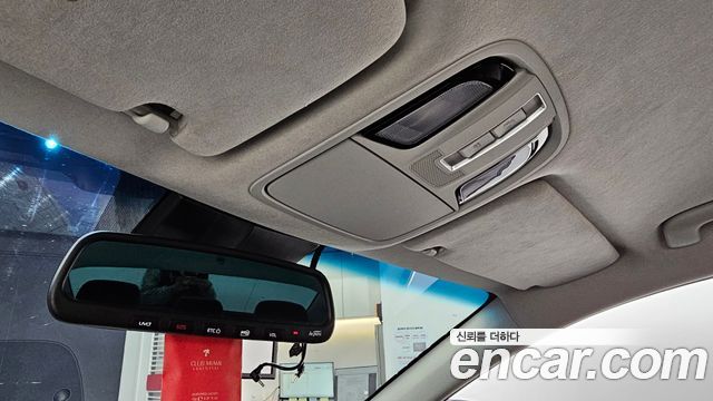 Kia K7 2020 — photo 17