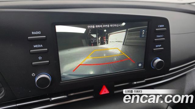 Hyundai AVANTE 2022 — photo 15