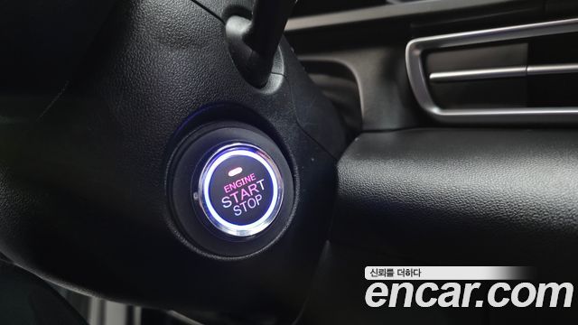 Hyundai AVANTE 2022 — photo 18