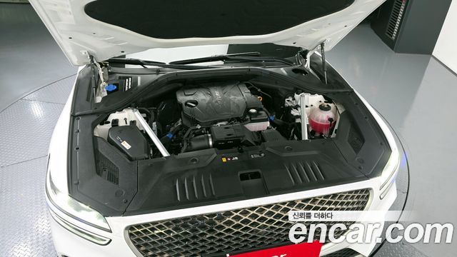Genesis GV70 2022 — photo 6