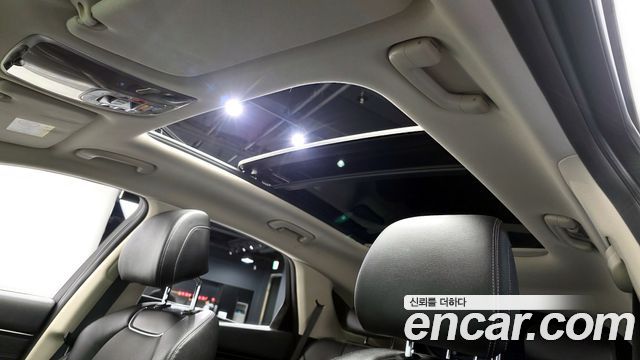 Genesis GV70 2022 — photo 19