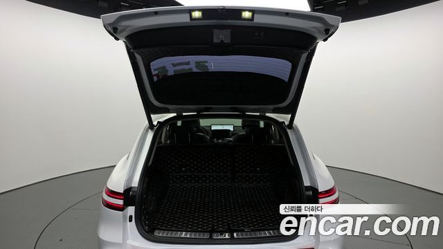 Genesis GV70 2022 — photo 20