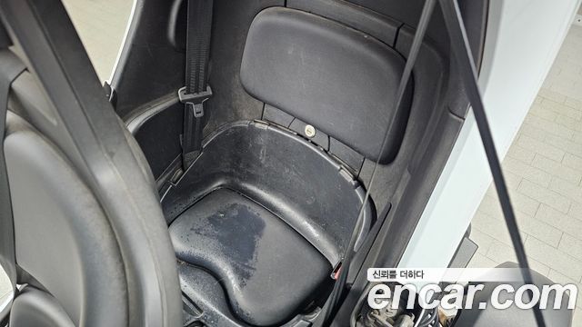 Renault Korea Twizy 2020 — photo 12