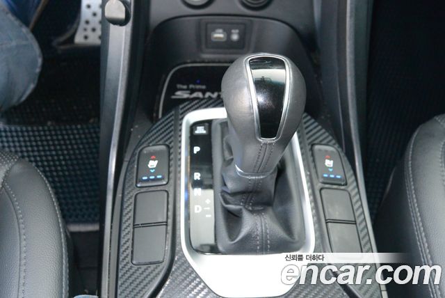 Hyundai Santafe 2016 — photo 9
