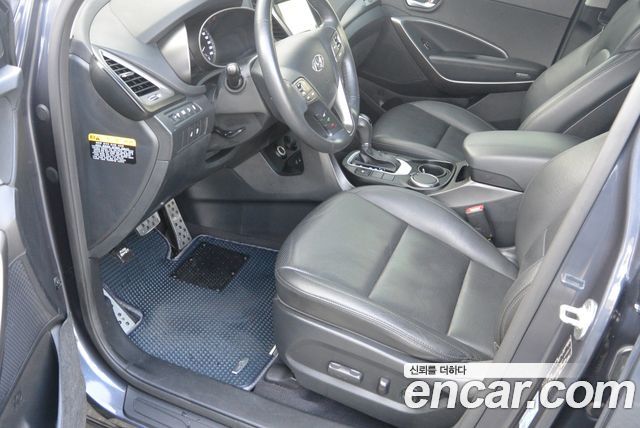 Hyundai Santafe 2016 — photo 10