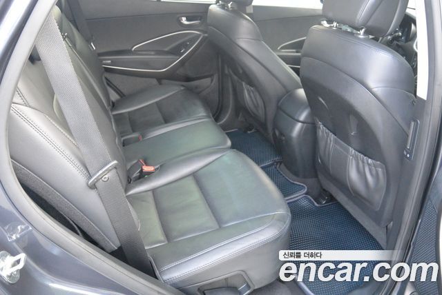 Hyundai Santafe 2016 — photo 13