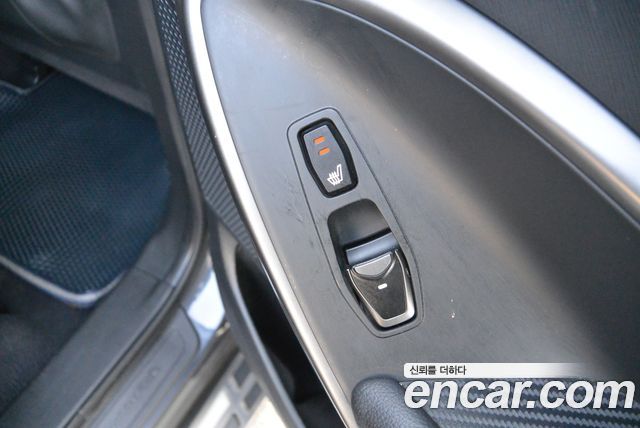 Hyundai Santafe 2016 — photo 14