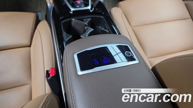 Renault Korea QM6 2021 — photo 18
