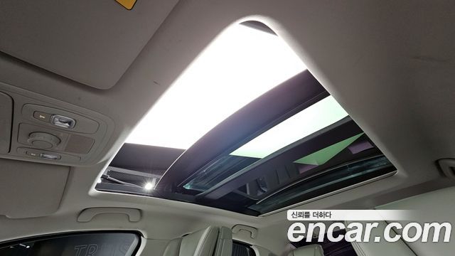Renault Korea SM6 2016 — photo 19