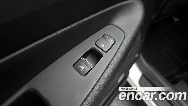 Hyundai Santafe 2022 — photo 19