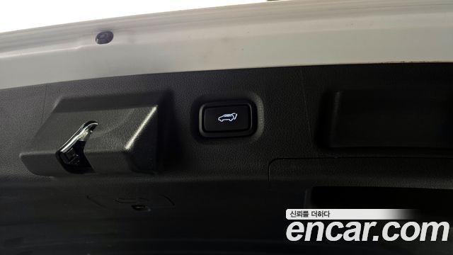 Hyundai Santafe 2022 — photo 20