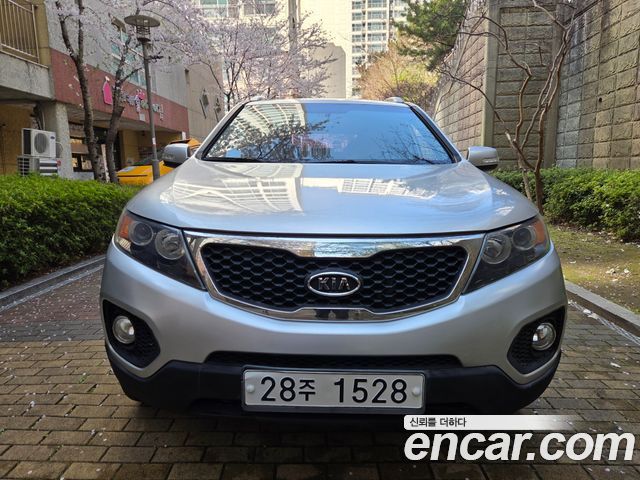 Kia Sorento 2011 — photo 3