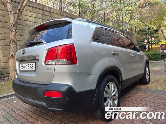 Kia Sorento 2011 — photo 5
