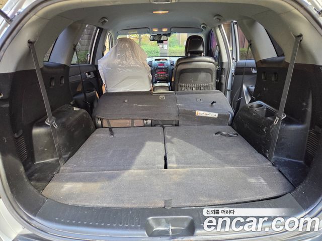 Kia Sorento 2011 — photo 17