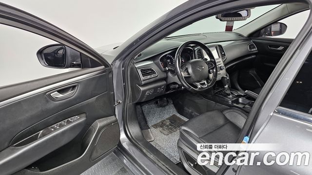 Renault Korea SM6 2019 — photo 11
