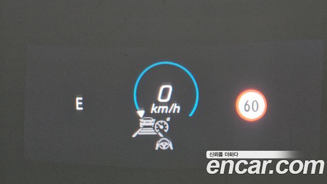 Mercedes-Benz E-Class 2021 — photo 19