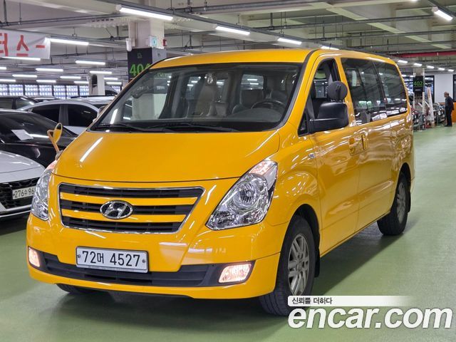 Hyundai Starex 2018 — photo 2