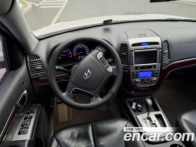 Hyundai Santafe 2010 — photo 8