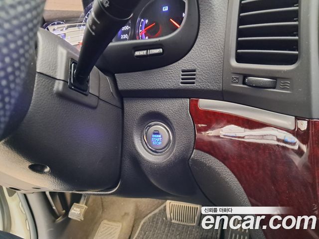 Hyundai Santafe 2010 — photo 11