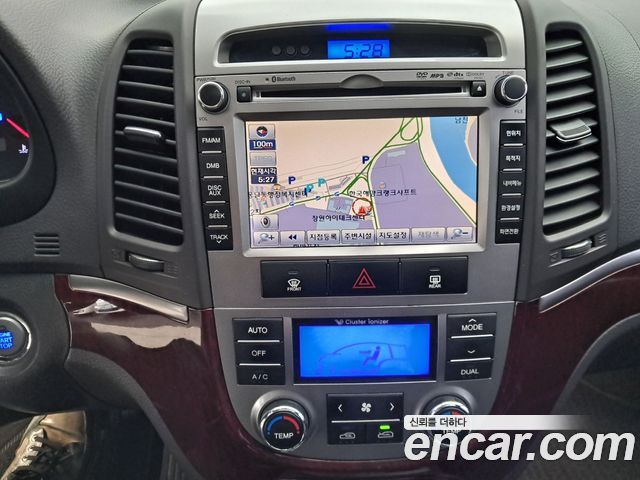 Hyundai Santafe 2010 — photo 12
