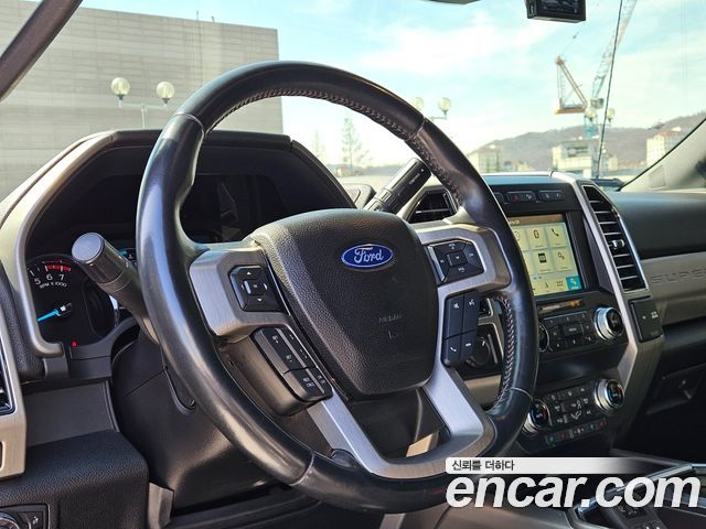 Ford F250 2019 — photo 14