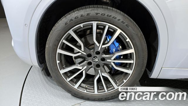 Maserati Grecale 2023 — photo 5