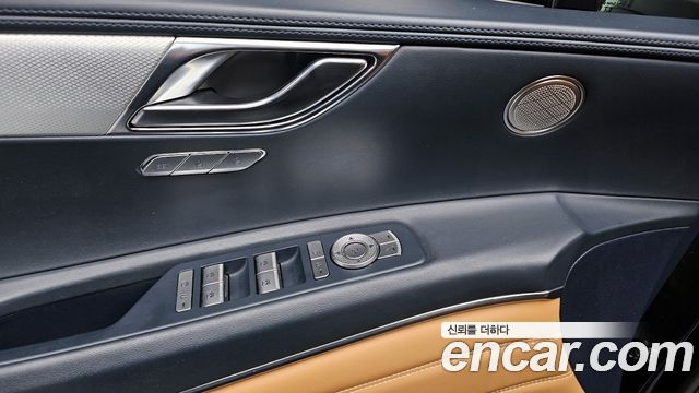 Genesis GV80 2021 — photo 14
