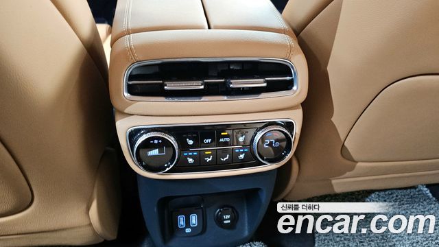 Genesis GV80 2021 — photo 18