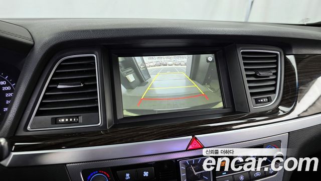 Genesis G80 2018 — photo 15