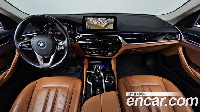 BMW 5-Series 2020 — photo 7