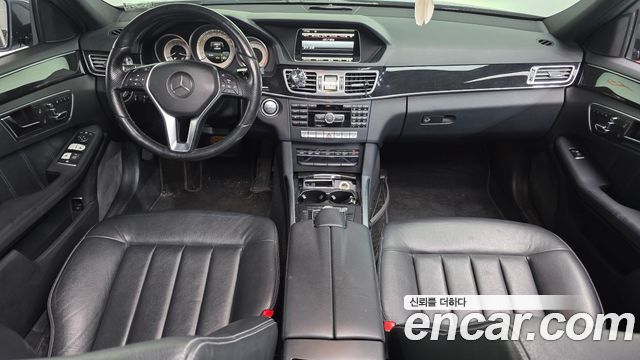 Mercedes-Benz E-Class 2015 — photo 7