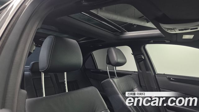 Mercedes-Benz E-Class 2015 — photo 18