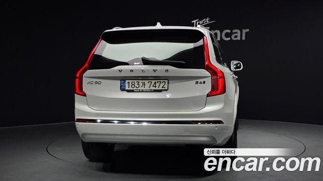 Volvo XC90 2022 — photo 4