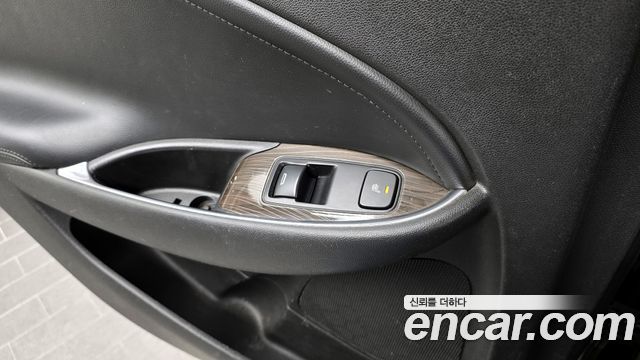 Chevrolet Korea Malibu 2017 — photo 19