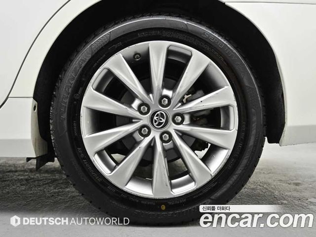 Toyota Camry 2017 — photo 5