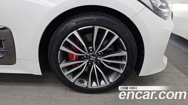 Kia Stinger 2018 — photo 5