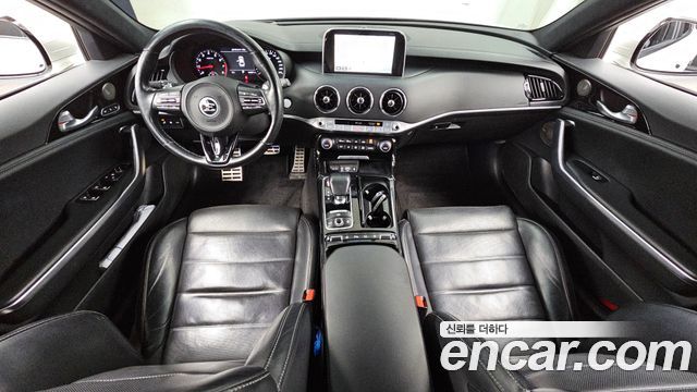 Kia Stinger 2018 — photo 7