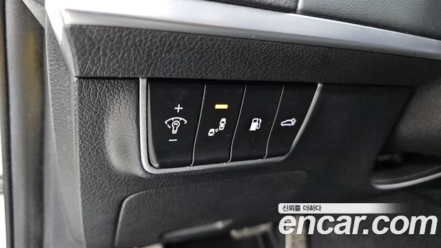 Kia Stinger 2018 — photo 16