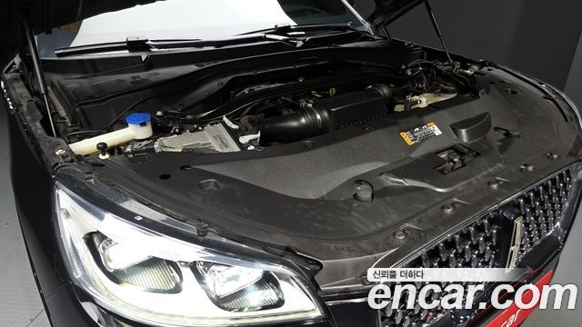 Lincoln Aviator 2023 — photo 6