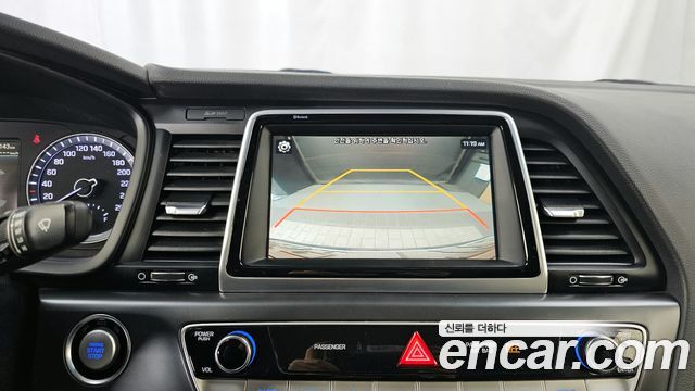 Hyundai Sonata 2018 — photo 15