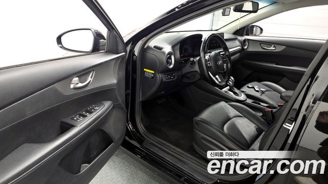 Kia K3 2020 — photo 10