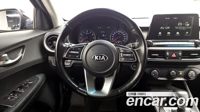 Kia K3 2020 — photo 13
