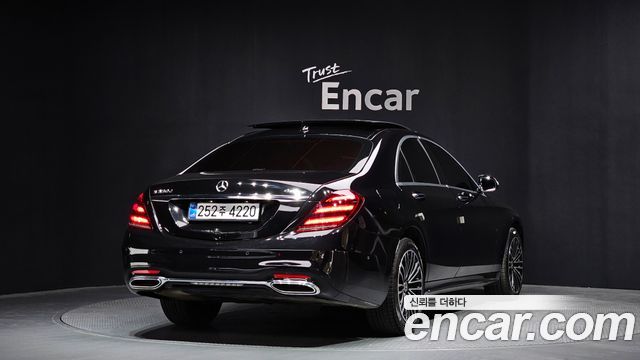 Mercedes-Benz S-Class 2019 — photo 2